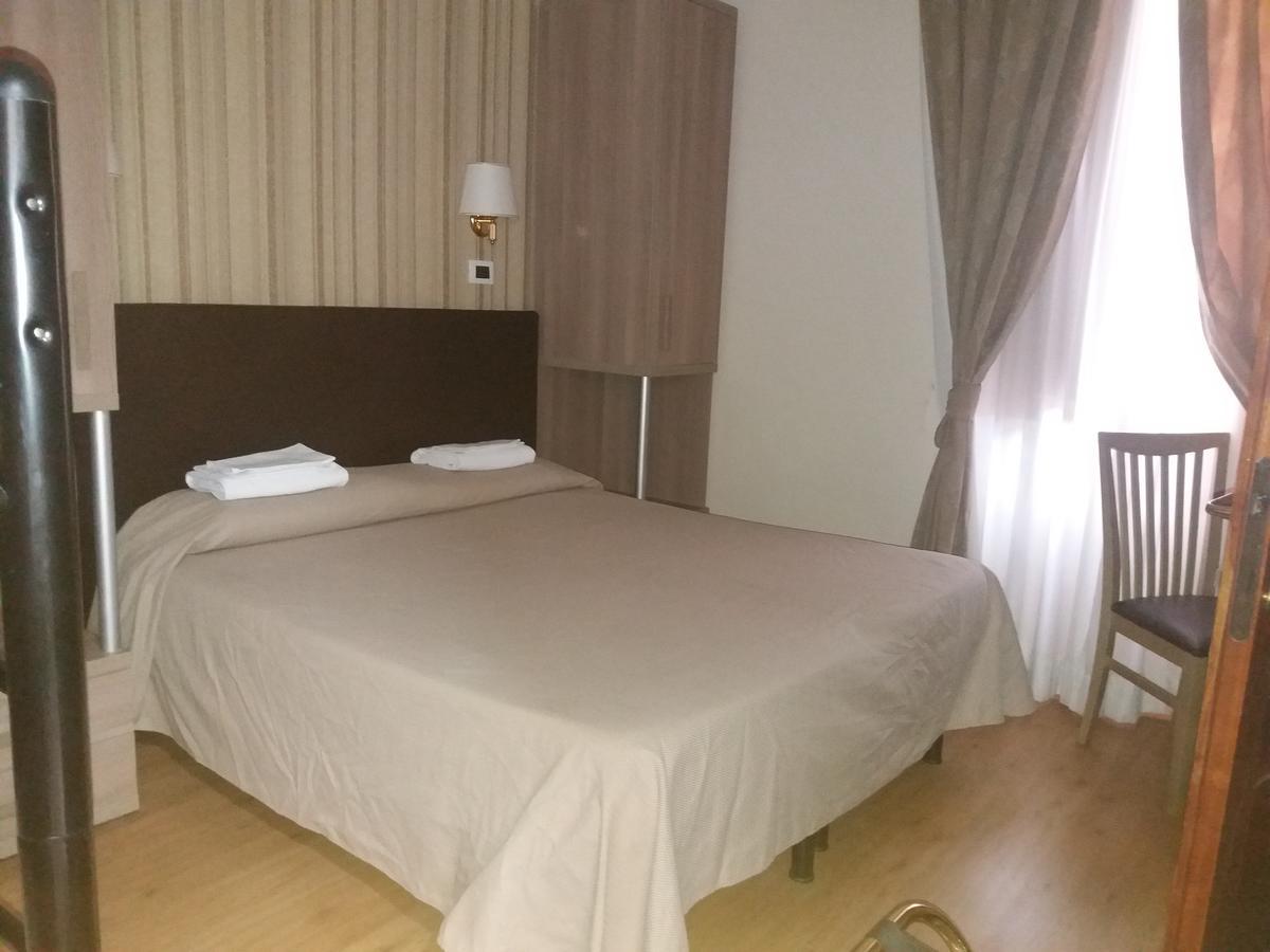 Hotel Il Castelletto Rome Exterior photo